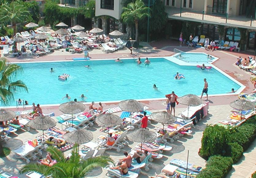 Club Turquoise Apart Marmaris Exterior photo