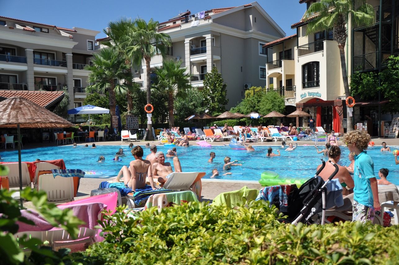 Club Turquoise Apart Marmaris Exterior photo