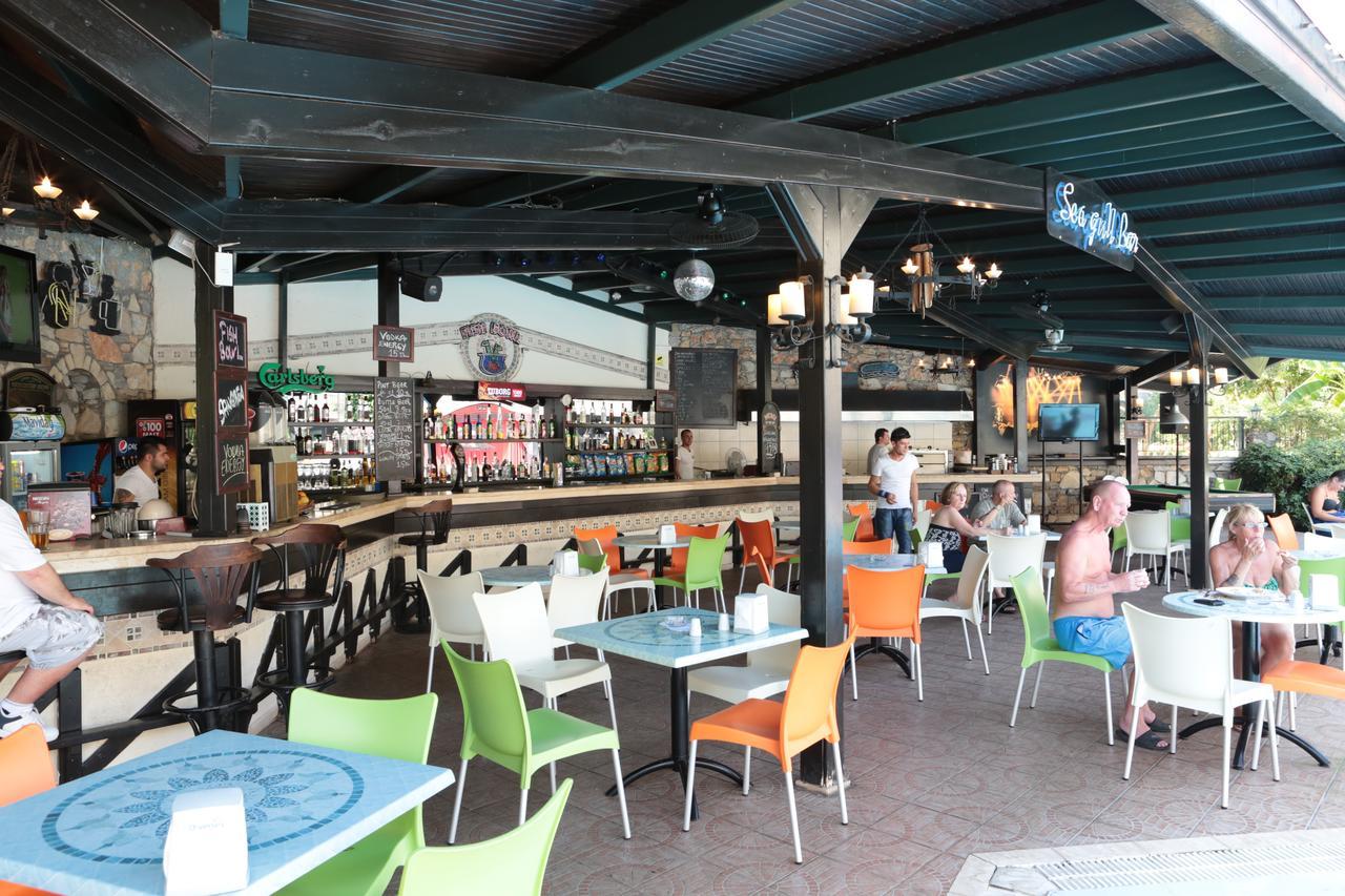 Club Turquoise Apart Marmaris Exterior photo